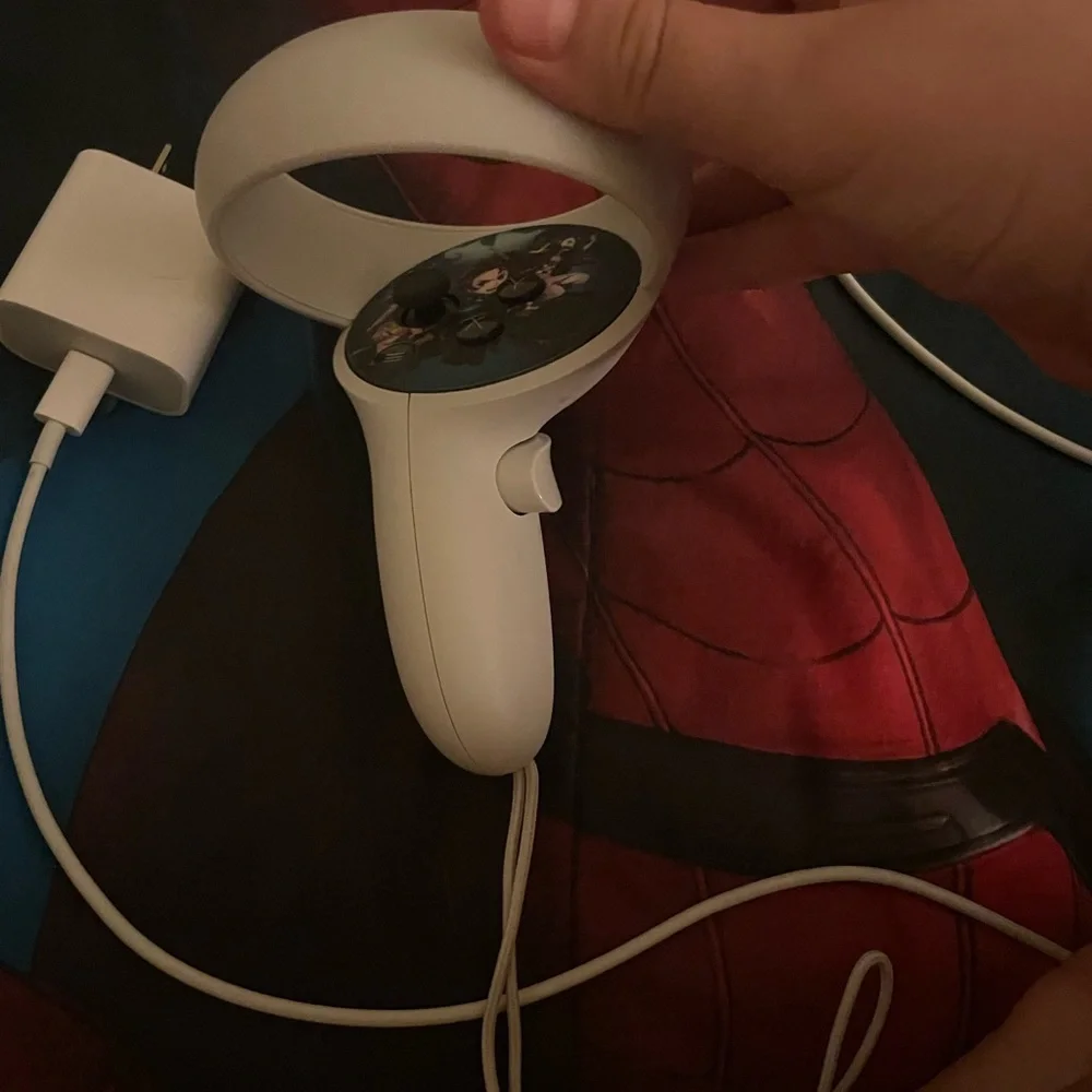 Brand new/ oculus with controllers/demon slayer stickers on oculus